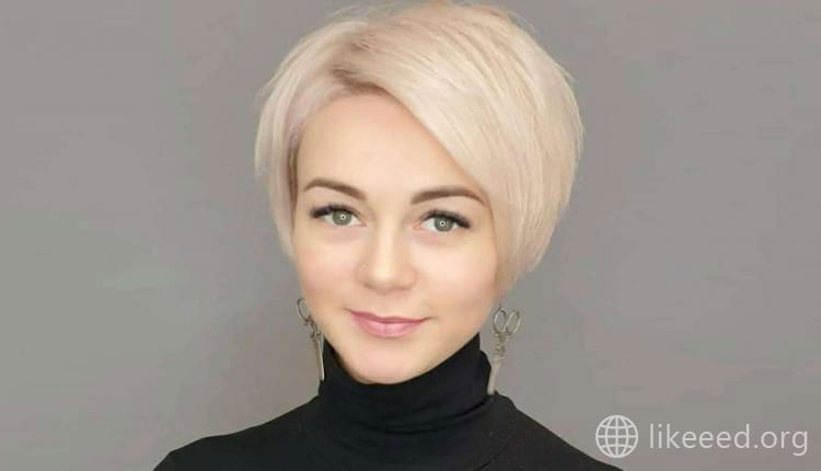 Short Hairstyles For Women