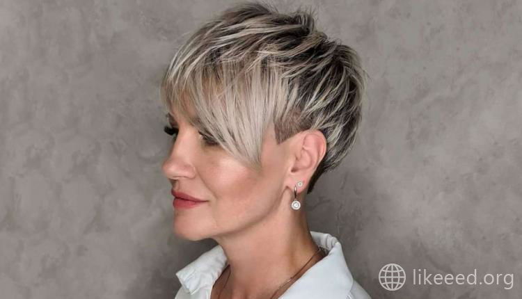 Samantha Davis Short Hairstyles